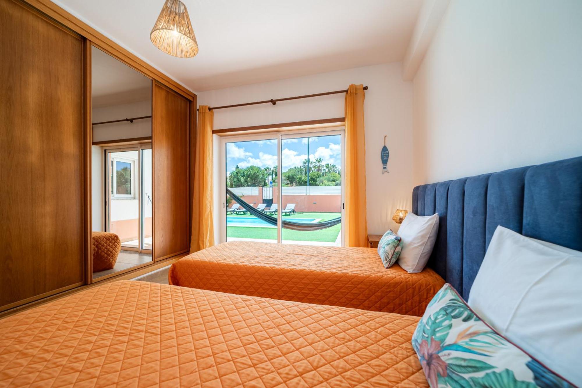 Ponta Da Piedade Family House Lagos